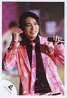 Arashi / Matsujun / Hip-Age / Costume Pink / Right Hand Ears / Left Hand Microphone / Live Photo / Official Official photo