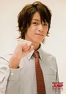 Hey! Say! JUMP / Yuya Takagi / Bust Up / Right Hand Goo / Costume Grey / Tie Red / Official Official photo