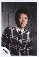 Arashi / Kazuya Ninomiya / Koshiage / Costume black and white check / Tie Mizutama / Official Official photo