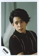 Arashi / Kazuya Ninomiya / Bust up / Costume black / Background grey / Official Official photo