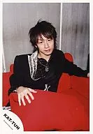 KAT TUN / Yuichi Nakamaru / Upper body / Costume black / Sofa red / Official Official photo