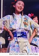 Berryz Kobo / Yurina Kumai / Live Photo / Above Knee / Costume Yellow-Green Kimono Style / Both Hands Waist / Right Eye / Official Official photo