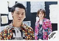 Kinkikids / Go Domoto, Koichi Domoto / Horizontal, Go costume orange, Koichi costume pink flower pattern, black and white background / Official Official photo