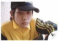 嵐/二宮和也/豐胸運動衫黃、綠、帽黑/公式生寫真