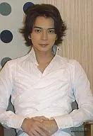 Arashi / Matsujun / Upper Body / Costume White / Sitting / Both Hands Tummy / "Scene" ~ The scenery you and I see ~ / Official Official photo