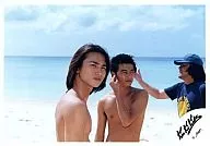 Kinki Kids / Takeshi Domoto, Koichi Domoto / Horizontal, Bust up, Upper body, Background Sea / Official Official photo