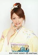 Morning Musume / Maki Goto / Bust Up / Yukata Yellow / Flower Pattern / Right Hand Piece / Official Official photo