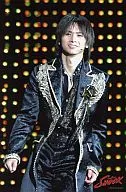 KinKi Kids / Koichi Domoto / Live Photo / Above Knee / Costume Black / Gold / Background Yellow / Earphone / Microphone / Right Hand Goo / 2L Size / Endless SHOCK