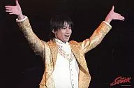 KinKi Kids / Koichi Domoto / Live Photo, Horizontal, Upper Body, Costume Gold Jacket, White Shirt, Both Hands Up, Mouth Open, Background Black / 2L Size / Endless SHOCK