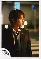 Kinki Kids / Koichi Domoto / Upper body / Costume black and white / Eye view right / Background crosswalk / Official Official photo