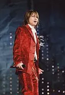 Kinki Kids / Koichi Domoto / Live Photo / Above the Knee / Costume red and white / Right hand microphone / Background black / Official Official photo