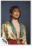 Kinki Kids / Koichi Domoto / Live Photo / Waist Upper, Costume Gold Green, Background Black / Official Official photo