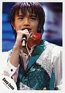 SeXyzone / Ken Nakajima Person / Live Photo, Bust Up, Costume Silver. Green, Right Hand Microphone, Red Flower / Official Official photo