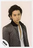 Arashi / Matsujun / Grey costume / Upper body / White background / Right eye / Official Official photo