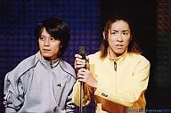 Kanjani Eight / Shingo Murakami ・ Subaru Shibuya / Live Photo ・ Horizontal ・ Upper body ・ Stand Microphone ・ "Kanjani 8 Summer Special 2004" / 2L size official Official photo