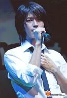 OKAYAMA0720 : Kanjani Eight / Tadayoshi Okura / Bust Up / Black Tie / Left Hand Tie / Right Hand Microphone / Live Photo / Eh! Real? Surprising! TOUR 2007