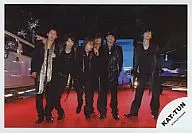 KAT-TUN/6人/橫型/全身/黑衣/紅地毯