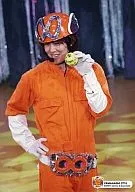 Kanjani Eight / Ryuhei Maruyama / Kneecap / Kanjani Sentai Costume Orange / Right Hand Waist / Left Hand Ball / YAMANASHI0715 / Official Official photo