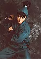 Yoichiro Omi (Tomezaburo Kema) / Above the Knee, Right Hand Sword, Green Costume, Black Background, Character Actor Shot / Musical Nintama Rantaro Vol. 1 「 Ganbare 6 th Grader! 」 Replay