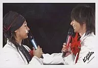 KinKi Kids / Domoto Go, Domoto Koichi / Horizontal / Bust up / Costume white / Facing / Microphone / Background black / Official Official photo