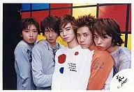 Arashi / 5 persons / horizontal, upper body, background panel red, blue, yellow / official Official photo