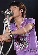KAT-TUN/中丸雄一/襯衫紫・上半身・銀的邁剋・QUEEN PIRATES/正式生寫真