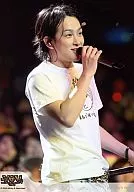 Kanjani Eight / You Yokoyama / Shirt White / Right Hand Microphone / Upper Body / Live Photo / johnny's Web / Yokoyama You Will Be Jealous 2nd Concert' 08 Spring / Official Official photo