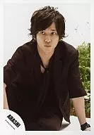 Arashi / Kazuya Ninomiya / Sitting / Costume Black / Plants behind / Official Official photo