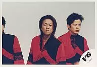 V6/森田刚・冈田准一/横型・腰部上・衣装赤黑/正式生写真