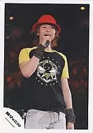 Kanjani Eight / Tadayoshi Okura / Live Photo / Knee-Top / Red Hat / Bee T-Shirt / Official Official photo