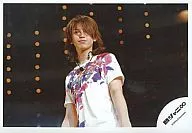 Tadayoshi Okura / Upper body / Horizontal / Floral Pattern White T-Shirt