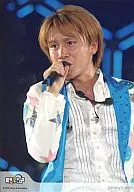 Akihiro Yasuda / Upper body / Right hand microphone / Johnny's web