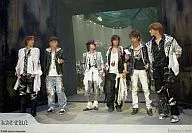 KAT TUN / horizontal, whole body, costume white, black, purple cap, eye right / Johnny's web / official Official photo