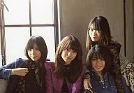 Not yet / Yuko Oshima / Rino Sashihara / Rie Kitahara / Yui Yokoyama / CDs "Weekend Not Yet" seven eleven Special Official photo