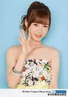 Morning Musume.' 19 / Erina Ikuta / Upper Body / Light Blue Background / Morning Musume.' 19 Official photo 『 Tokyo Akihabara Store Limited 』