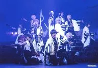 Gathering (12 persons) / Live Photo / Horizontal Type / Whole Body / Costume White / Black / Front line Squat / Pose / Par / Opening / Character Actor Shot / Act 1 / 「 2.5 Dimension Dance Live 『 Tsukiuta. 』 Stage 」 Tsukiste. Only Shop Tsukimoto Tekiya ~ 2017 Autumn Siege ~ Tsukiste. Memorial Box Bromide