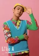 Kenshin Saito / Above the knees / Costume light blue / green / red / yellow / left hand cap / Background pink / Stage "『 Like A 』 room [002]" Random Bromide