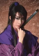 寶塚歌劇團(月組)/美彌RURIKA/豐胸·服裝紫·右手下巴·背景茶/月組公演『夢現無雙-吉川英治原作-』『Kuren Tape天使之都』鋼鐵照片