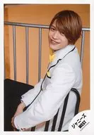 Johnny's West / Chugen Junta / Upper body, sitting, costume white, bow tie, left facing / Album "WESTV!" MV & Jacque-shot off-shot / Official Official photo