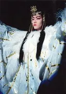 寶塚歌劇團(雪組)/安蘭Kei/現場照片·膝上·服裝白·金·向左·兩手展開·2L尺寸·/官方生寫真