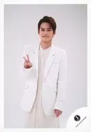 Yuma Nakayama / Knee-high, costume white, right hand piece, smile, background white / "Endless SHOCK" off-shot / official Official photo