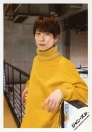 Snow Man / Sho Watanabe Ta / Upper Body / Costume Yellow / Turtleneck / Body Facing Left / Both Hands Handrail / Leaning / JOHNNYS' ISLAND STORE off-shot / Official Official photo