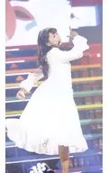 Suzuko Mimori / Live Photo / Whole Body (Off Tarumi) / Costume White / fingers of the right hand 2 Standing / Left Hand Rock / Right Foot Up / Right Direction / Size (126 x 225) / 「 Mimori Suzuko Live Tour 2016 "Grand Revue" Tokyo Nippon Budokan Performance 」 Live Memory Photo