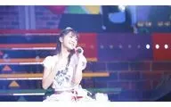 Suzuko Mimori / Live Photo / Horizontal Type / Upper Body / Costume White / Right Hand Breast / Rock / Face Right / Size (126 x 225) / 「 Mimori Suzuko Live Tour 2016 "Grand Revue" Tokyo Nippon Budokan Performance 」 Live Memory Photo