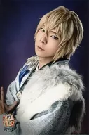 Ryumaru TACHIBANA (Kenshin UESUGI) / Background : Aomurasaki, Character クターショト, 6-Slice Wide Size / "Ikemen Sengoku THE STAGE Extra Edition ~ The Beginning Story ~" Cast Large Size Bromide A