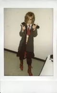 Irokui. / Hazuki / Whole Body / Costume Black / Red / White / Both Hands / Index Finger Thumb Stand / Raw Cheki