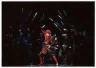 Takarazuka Revue (Star Troupe) / Assembly / Live Photo, Horizontal, Whole Body, Costume Red, Black, Center Red, Right Hand Lift, 2L Size / Star Troupe Grand Theatre Performance 『 GOD OF STARS - Shokusei - 』 『 Eclair Briand 』 Stage Photos