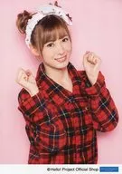 Morning Musume.' 20 / Erina Ikuta / Upper body / Background pink / Morning Musume.' 20 Official photo 『 "2020 winter" Part 2 』