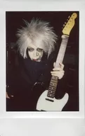 SCAPEGOAT / Tatsutsuki / Upper Body / Costume Black / Left Hand Guitar / Background Black / Raw Cheki