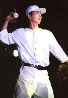 松井勇歩(堂上秋之)/现场照片·膝上·服装白·制服·右向·右手球/舞台随机舞台照片